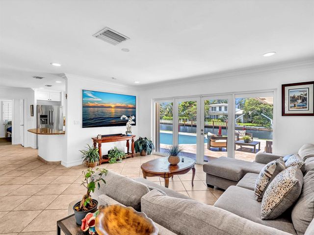 2800 NE 55th Street, Fort Lauderdale, FL 33308
