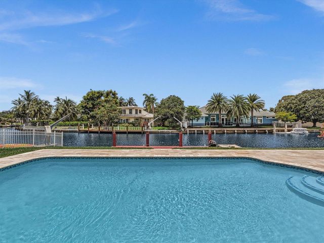 2800 NE 55th Street, Fort Lauderdale, FL 33308