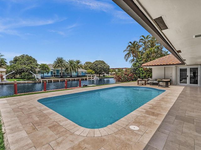 2800 NE 55th Street, Fort Lauderdale, FL 33308