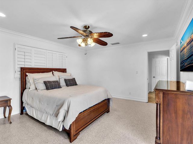 2800 NE 55th Street, Fort Lauderdale, FL 33308