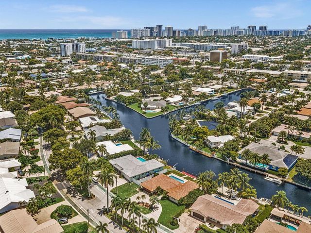 2800 NE 55th Street, Fort Lauderdale, FL 33308