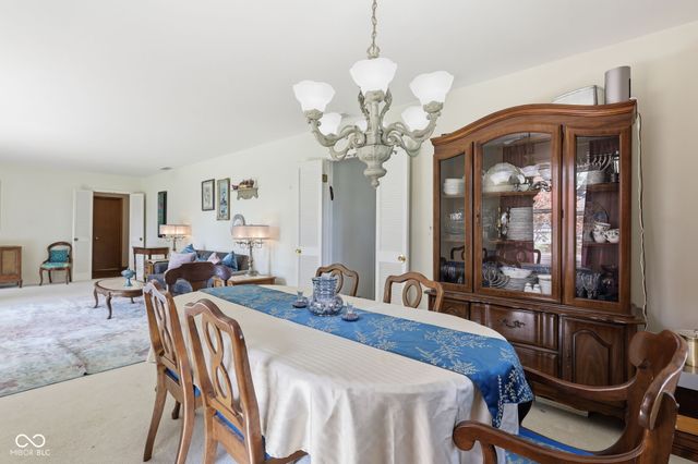 2020 S Winding Way, Anderson, IN 46011