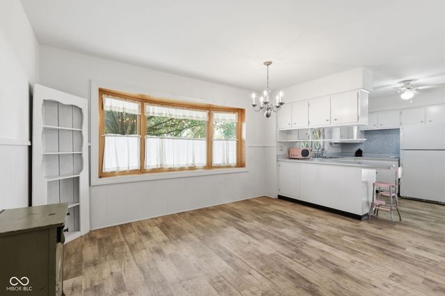 2020 S Winding Way, Anderson, IN 46011