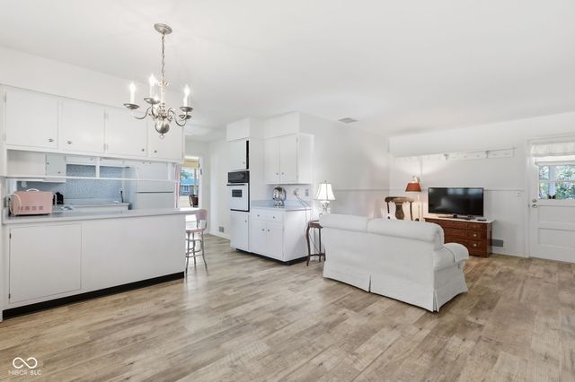 2020 S Winding Way, Anderson, IN 46011