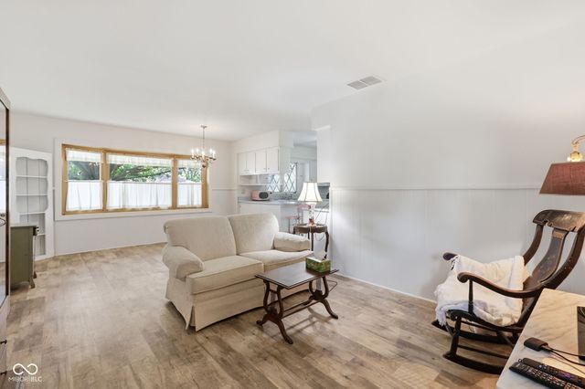 2020 S Winding Way, Anderson, IN 46011