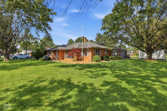 2020 S Winding Way, Anderson, IN 46011