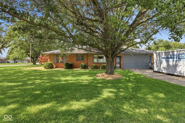 2020 S Winding Way, Anderson, IN 46011