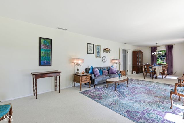 2020 S Winding Way, Anderson, IN 46011