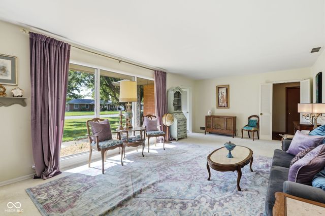 2020 S Winding Way, Anderson, IN 46011
