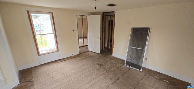 276 MAIN ST, Stanardsville, VA 22973