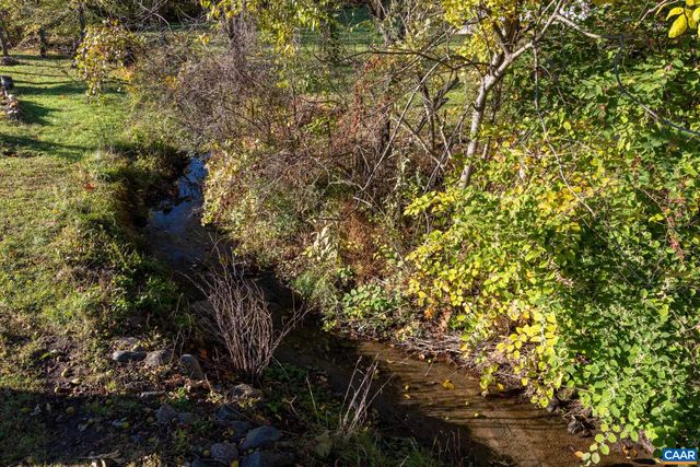 276 MAIN ST, Stanardsville, VA 22973