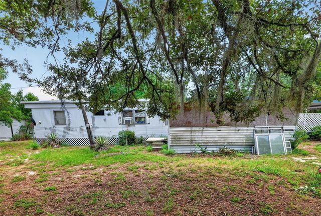 3200 WINDY HILL ROAD, Haines City, FL 33844