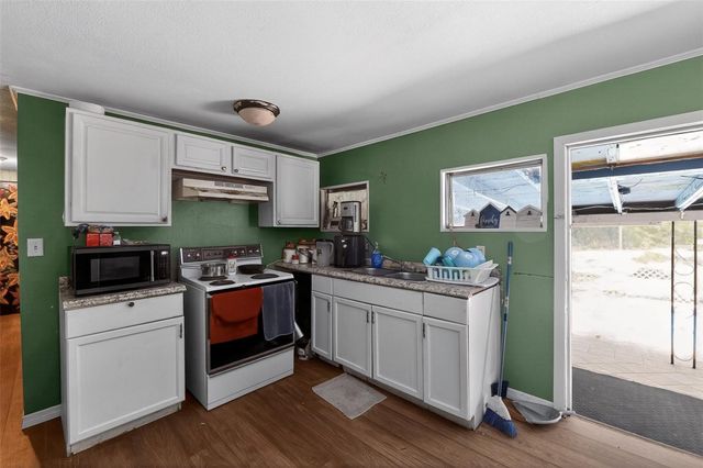 3200 WINDY HILL ROAD, Haines City, FL 33844