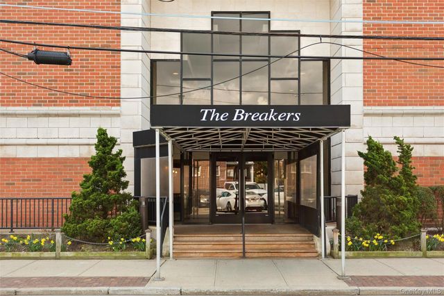 230 W Broadway 713, Long Beach, NY 11561