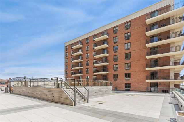 230 W Broadway 713, Long Beach, NY 11561