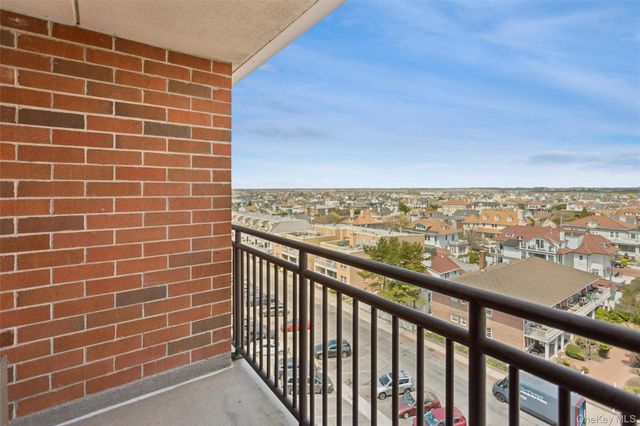 230 W Broadway 713, Long Beach, NY 11561