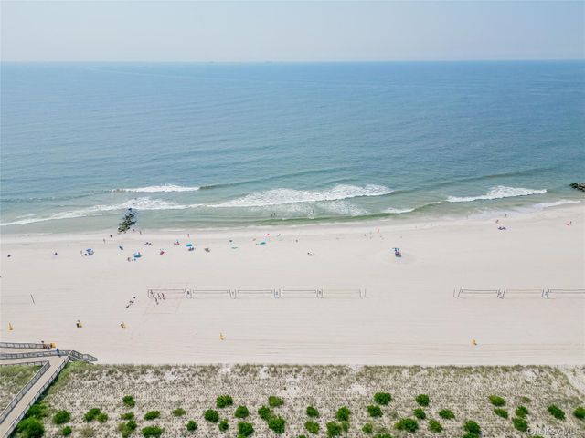 230 W Broadway 713, Long Beach, NY 11561