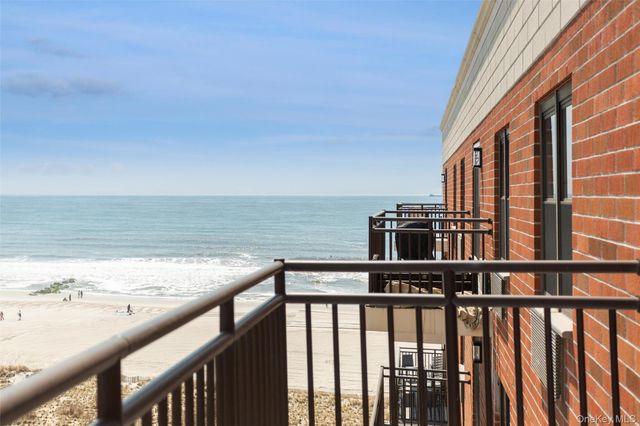 230 W Broadway 713, Long Beach, NY 11561