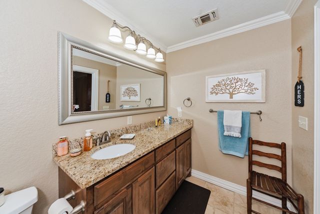 513 Patterson Street, Bowie, TX 76230