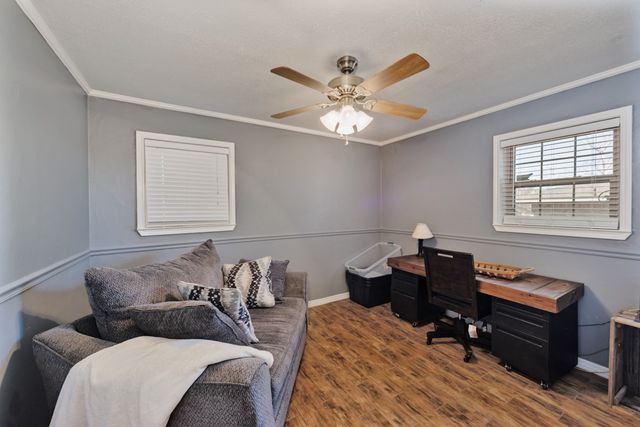 513 Patterson Street, Bowie, TX 76230