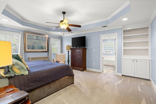 21 Crescent Ridge Dr, Hattiesburg, MS 39402