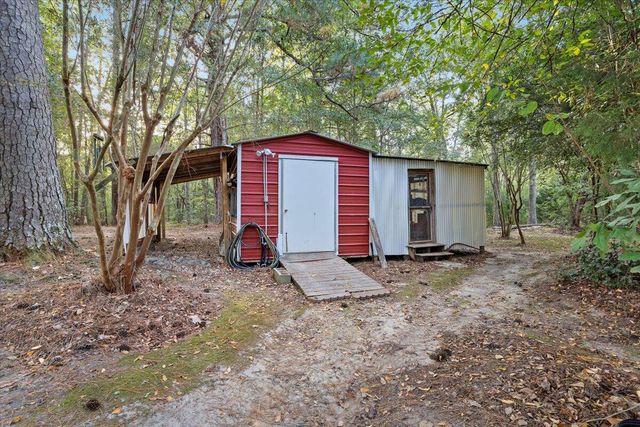 21 Crescent Ridge Dr, Hattiesburg, MS 39402