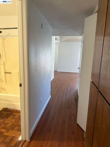 2714 Harvest Ln, Antioch, CA 94531