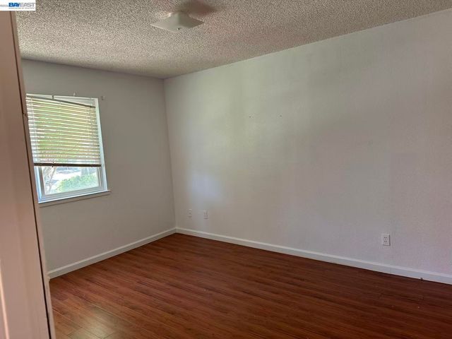 2714 Harvest Ln, Antioch, CA 94531