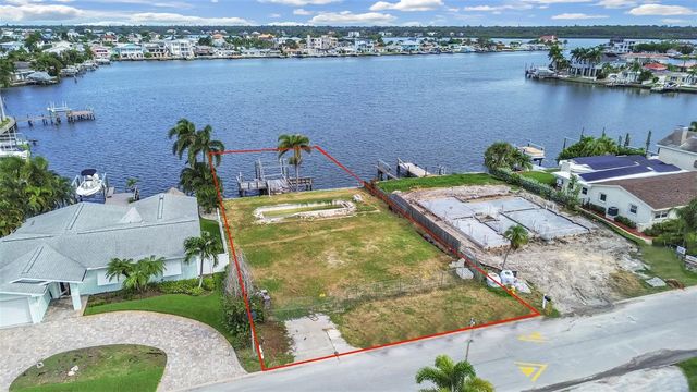 316 173RD AVENUE E, North Redington Beach, FL 33708