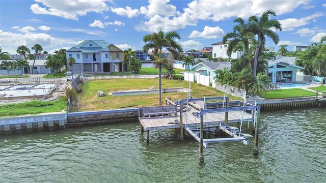 316 173RD AVENUE E, North Redington Beach, FL 33708