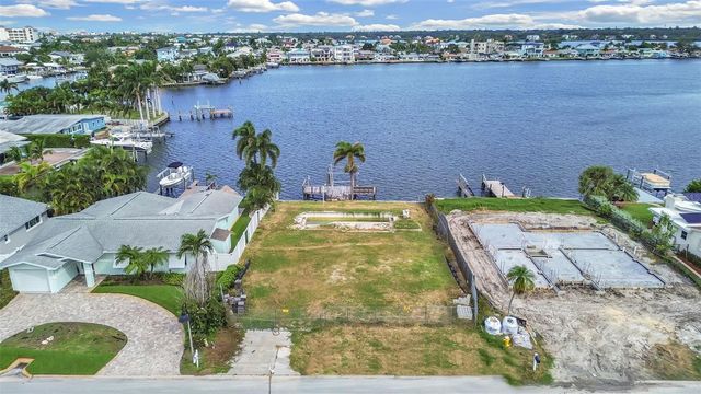 316 173RD AVENUE E, North Redington Beach, FL 33708