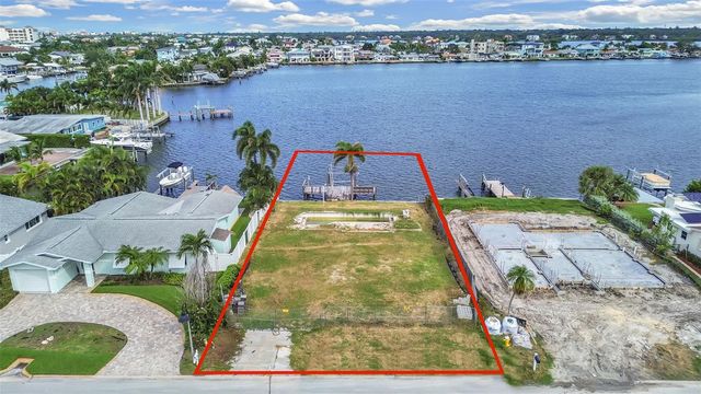 316 173RD AVENUE E, North Redington Beach, FL 33708