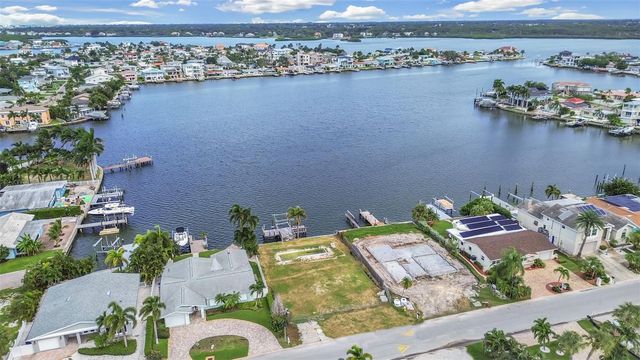 316 173RD AVENUE E, North Redington Beach, FL 33708