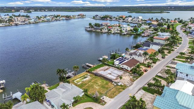 316 173RD AVENUE E, North Redington Beach, FL 33708