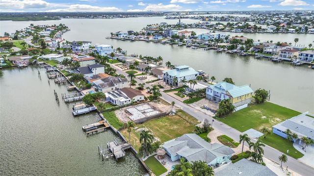 316 173RD AVENUE E, North Redington Beach, FL 33708