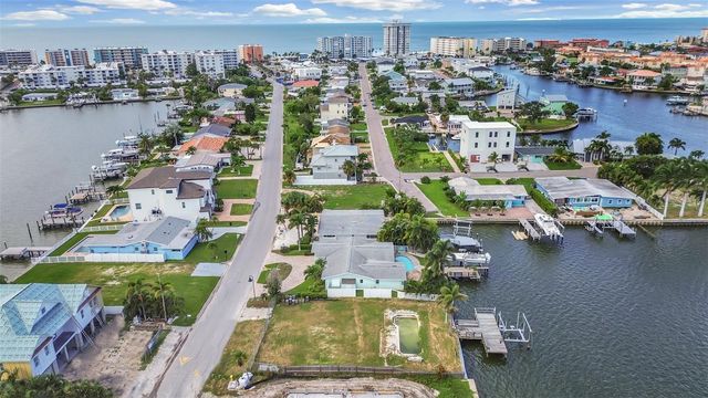 316 173RD AVENUE E, North Redington Beach, FL 33708