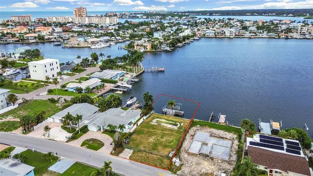 316 173RD AVENUE E, North Redington Beach, FL 33708