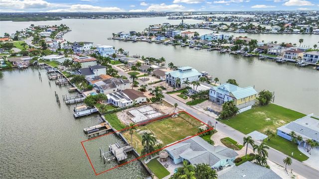 316 173RD AVENUE E, North Redington Beach, FL 33708