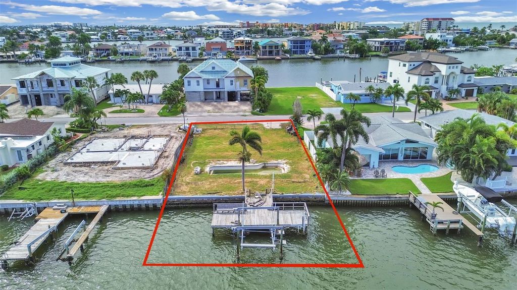 316 173RD AVENUE E, North Redington Beach, FL 33708