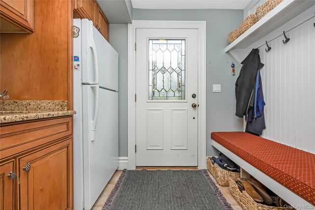 28 Clipper Drive, Northport, NY 11768