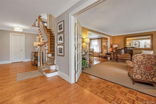 28 Clipper Drive, Northport, NY 11768