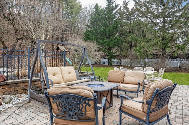 28 Clipper Drive, Northport, NY 11768