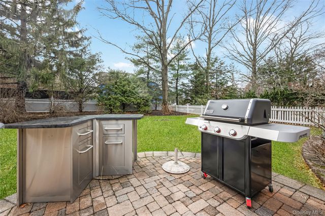 28 Clipper Drive, Northport, NY 11768