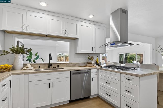 7761 Ironwood Dr, Dublin, CA 94568