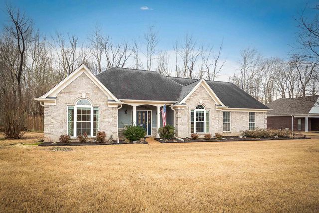 20 BROOKHAVEN LN, Oakland, TN 38060