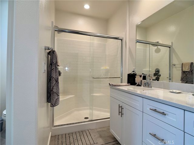 16064 Jamie 8, Fontana, CA 92336