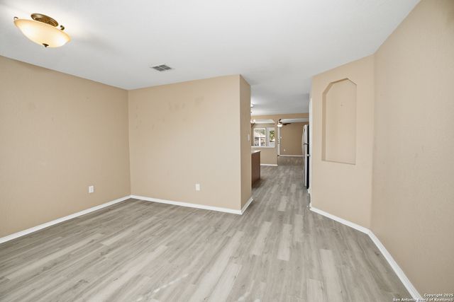 5843 Providence Oak, San Antonio, TX 78249