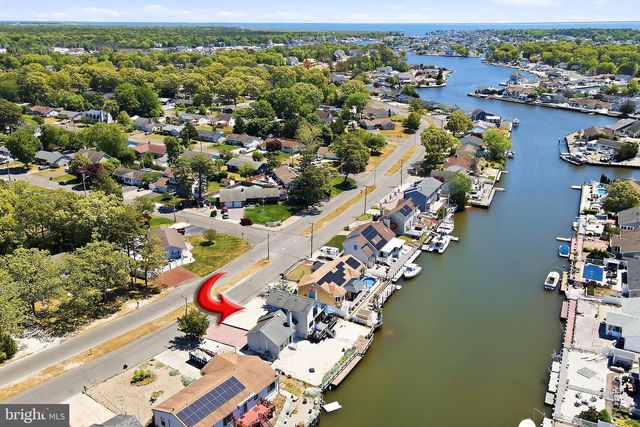 15 PARKERS POINT BLVD, Forked River, NJ 08731