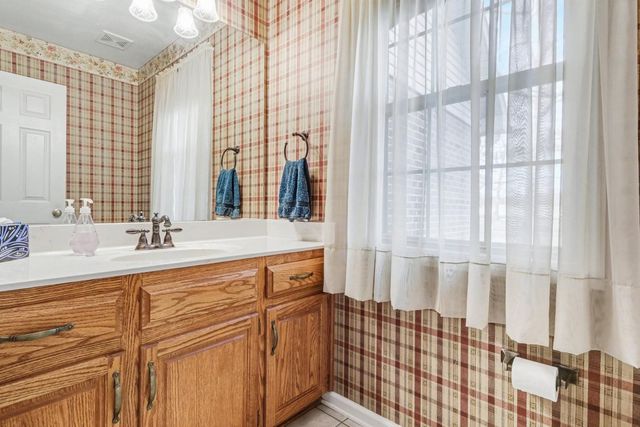 875 Sixteenth Model Rd, Manchester, TN 37355