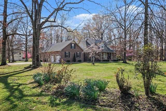 875 Sixteenth Model Rd, Manchester, TN 37355